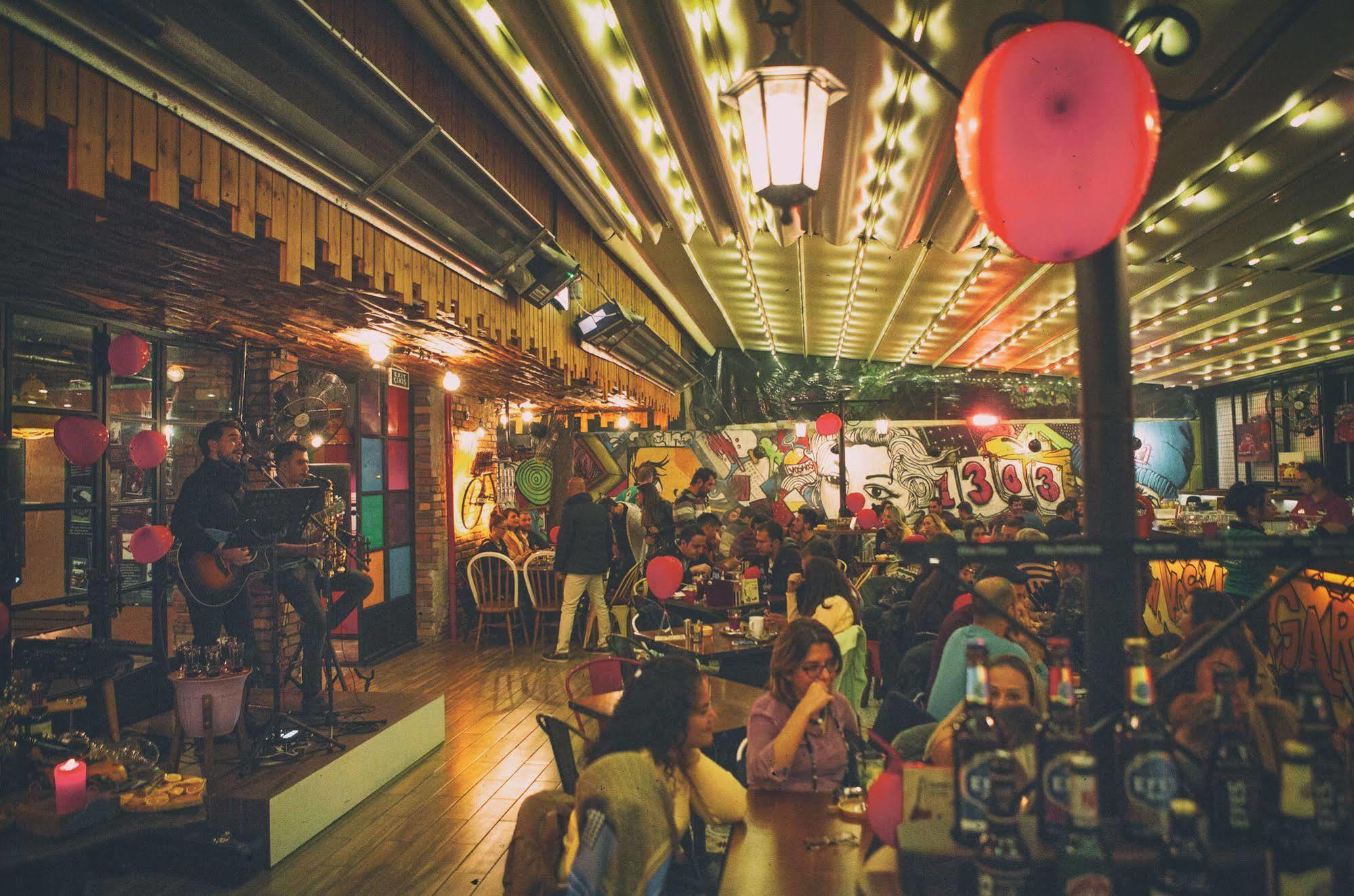Voswos Garage Coffee Hotel อันตัลยา ภายนอก รูปภาพ